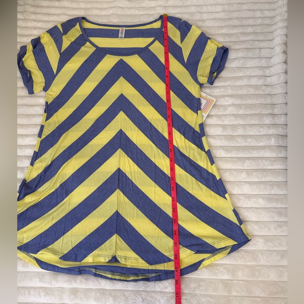 Lularoe Classic T tee shirt size large - Picture 4 of 8